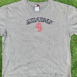 Vintage Tommy Hilfiger Tee Shirt